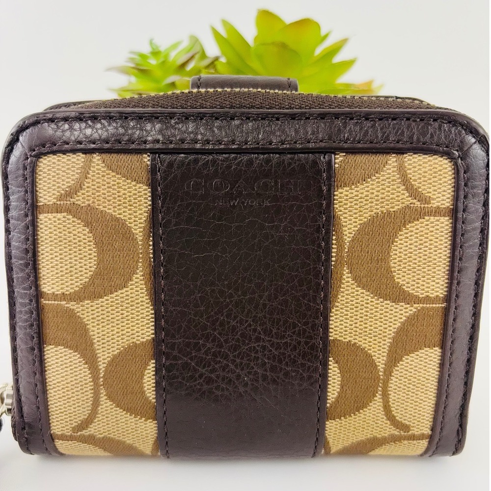 Coach Brown Parker Signature Wallet Leather Trim Zip Around Multifunction Pocket